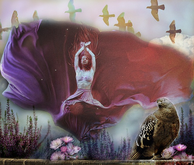 斯卡洛尼戴白手套递交世界杯，因凡蒂诺为仪式错误公开道歉