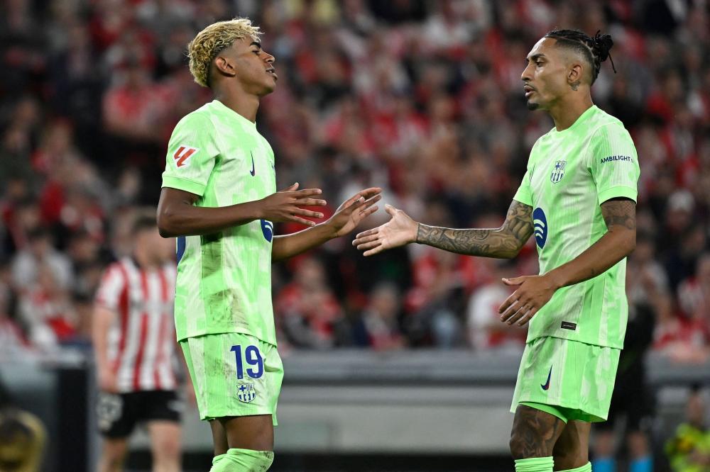 鲁尼：谢什科的控球能力还是比霍伊伦强的，未来会越来越好